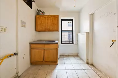 1715 Nelson Avenue #4H, Bronx, NY 10453 - Photo 5