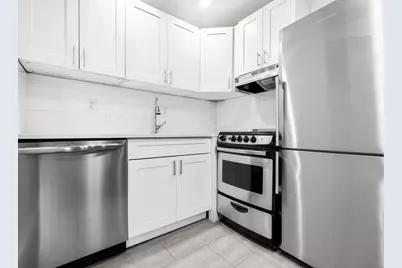 313 W 29th Street #C, New York, NY 10001 - Photo 5