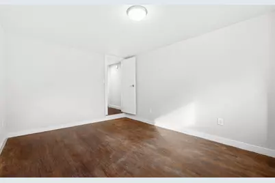 313 W 29th Street #C, New York, NY 10001 - Photo 11