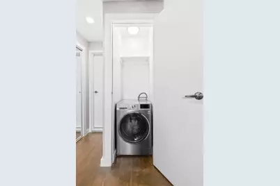 313 W 29th Street #C, New York, NY 10001 - Photo 15