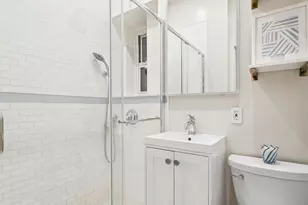 252 W 20th St, New York City, NY 10011 - Photo 5