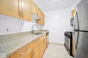 250 E 30th St, New York City, NY 10016 - Photo 7