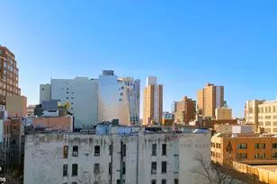 305 W 16th St, New York City, NY 10011 - Photo 7