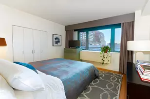 305 W 16th St, New York City, NY 10011 - Photo 3