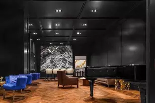 425 W 50th St, New York City, NY 10019 - Photo 11