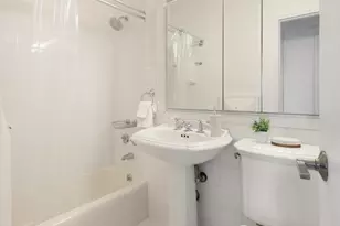 345 E 52nd St, New York City, NY 10022 - Photo 9