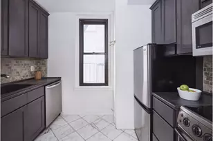 162 W 56th St, New York City, NY 10019 - Photo 11