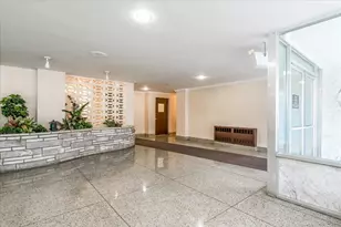 39-76 57th St, New York City, NY 11377 - Photo 3