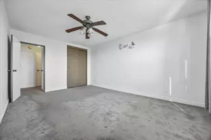 39-76 57th St, New York City, NY 11377 - Photo 13