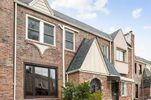 30-22 88th St, New York City, NY 11369 - Photo 13