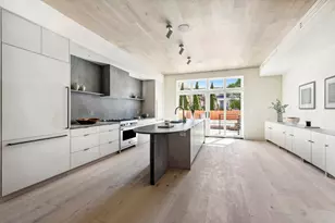 432 Fenimore St, New York City, NY 11225 - Photo 5