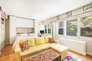 210 E 63rd St, New York City, NY 10065 - Photo 3