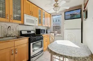 326 56th St, Brooklyn, NY 11220 - Photo 3