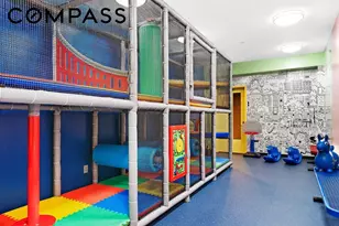 360 Furman St, New York City, NY 11201 - Photo 17