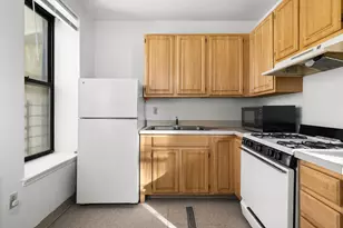 101 W 115th St, New York City, NY 10026 - Photo 3