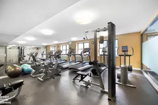 516 W 47th St, New York City, NY 10036 - Photo 11