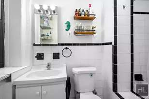 465 Eastern Pkwy, New York City, NY 11216 - Photo 7