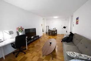 230 W 55th St, New York City, NY 10019 - Photo 3