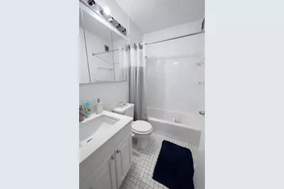 230 W 55th Street #17C, New York, NY 10019 - Photo 7