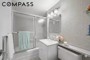 333 E 69th St, New York City, NY 10021 - Photo 13