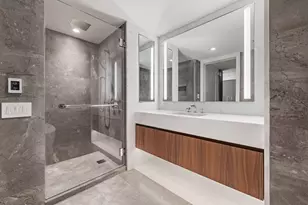 111 W 56th St, New York City, NY 10019 - Photo 9