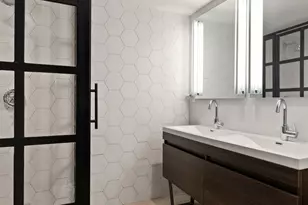 245 Manhattan Ave, New York City, NY 11206 - Photo 7