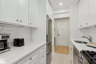 130 8th Ave, New York City, NY 11215 - Photo 11