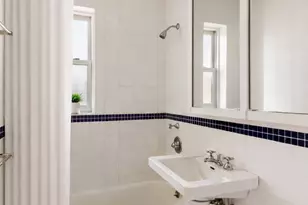 2 Grove St, New York City, NY 10014 - Photo 5