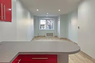 2035 E 7th St, New York City, NY 11223 - Photo 5