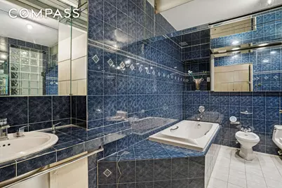 425 E 58th Street #18D, New York City, NY 10022 - Photo 7