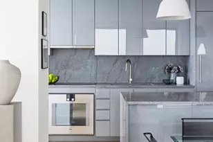 8 S 4th St, New York City, NY 11249 - Photo 5