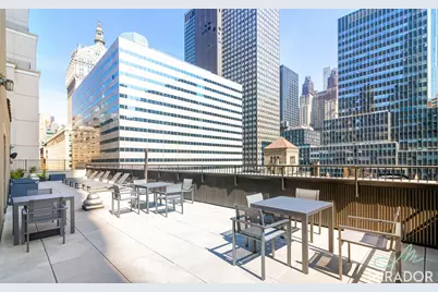 132 E 45th Street #3G, New York, NY 10017 - Photo 11