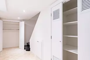 39 W 16th St, New York City, NY 10011 - Photo 9