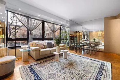 100 United Nations Plaza #3C, New York City, NY 10017 - Photo 1