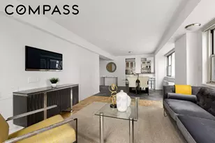 321 E 48th St, New York City, NY 10017 - Photo 3