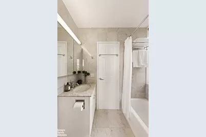 30 W 63rd Street #15L, New York City, NY 10023 - Photo 9