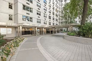 70 E 10th St, New York City, NY 10003 - Photo 11