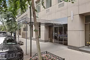 236 E 47th St, New York City, NY 10017 - Photo 15