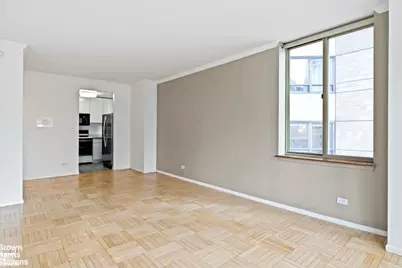 236 E 47th Street #21B, New York City, NY 10017 - Photo 3