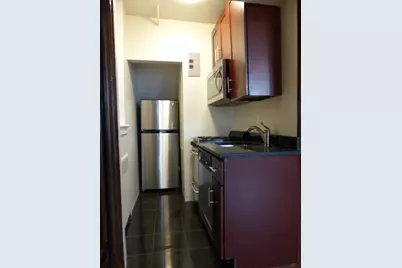 110 E 61st Street #1B, New York, NY 10021 - Photo 11