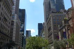 110 E 61st St, New York City, NY 10021 - Photo 13