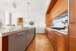 360 Furman St, New York City, NY 11201 - Photo 9