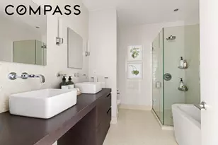 360 Furman St, New York City, NY 11201 - Photo 11