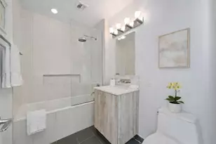 5-19 Borden Ave, New York City, NY 11101 - Photo 7