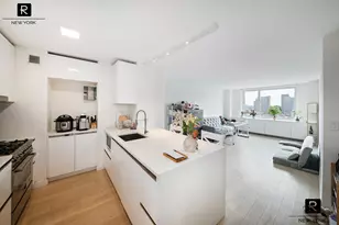 301 W 53rd St, New York City, NY 10019 - Photo 13