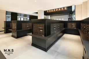 54 Crown St, New York City, NY 11225 - Photo 19