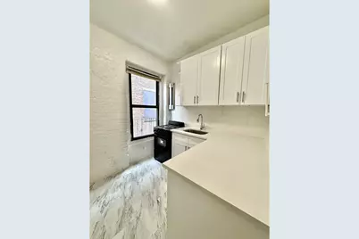 460 W 46th Street #3, New York City, NY 10036 - Photo 13