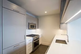 555 10th Ave, New York, NY 10018 - Photo 3