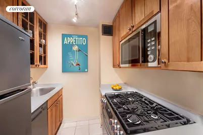 61 Jane Street #11F, New York City, NY 10014 - Photo 5