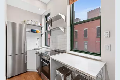 23 Waverly Place #5B, New York, NY 10003 - Photo 3